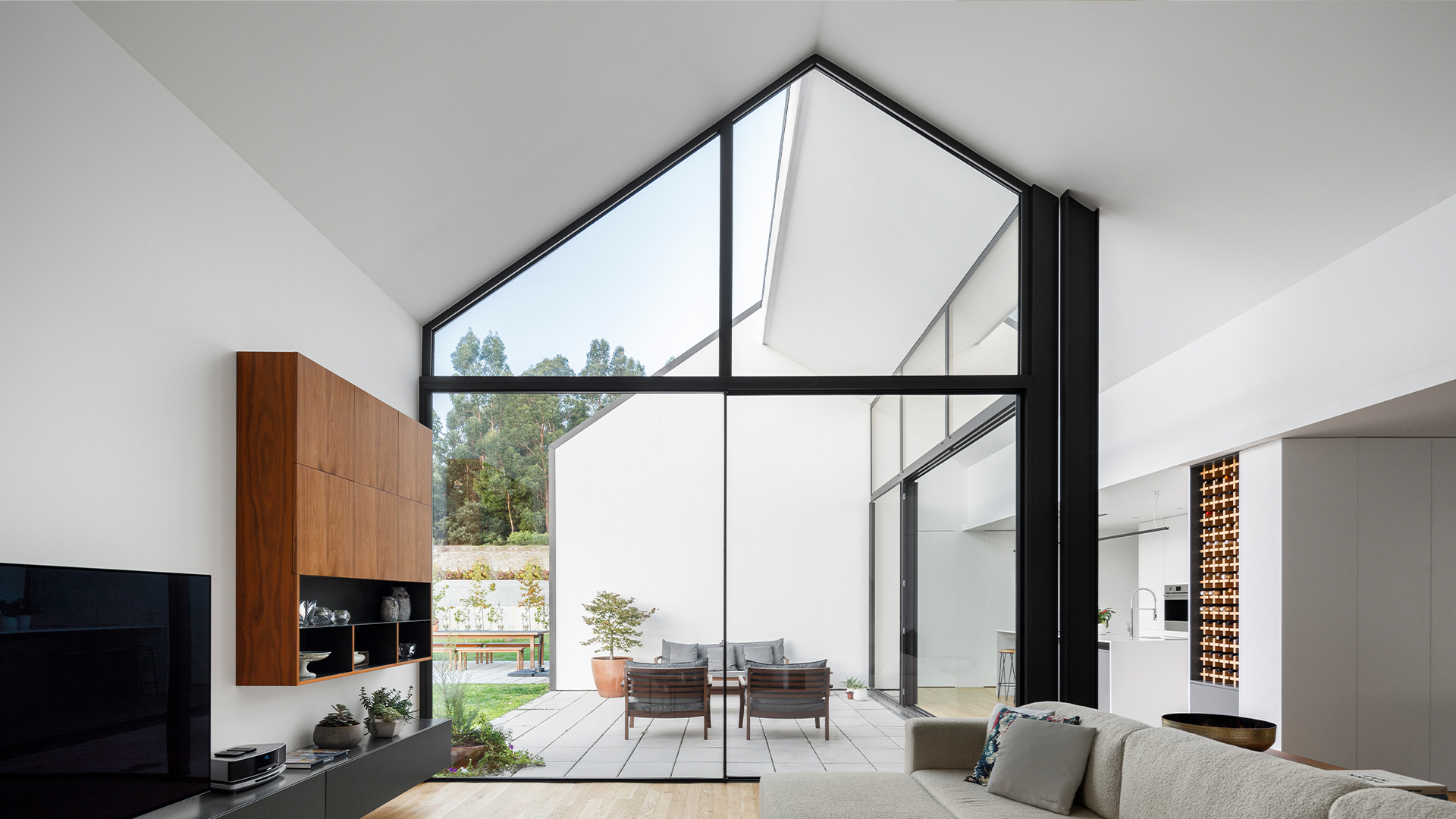 Santo Tirso house