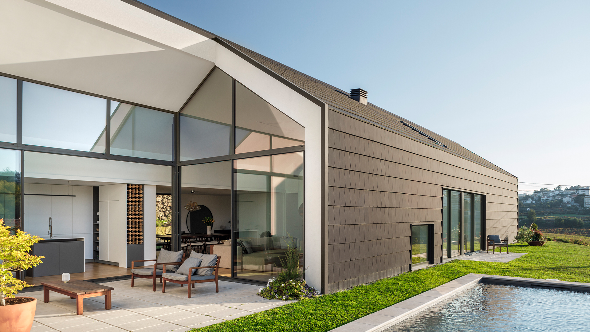 Santo Tirso house