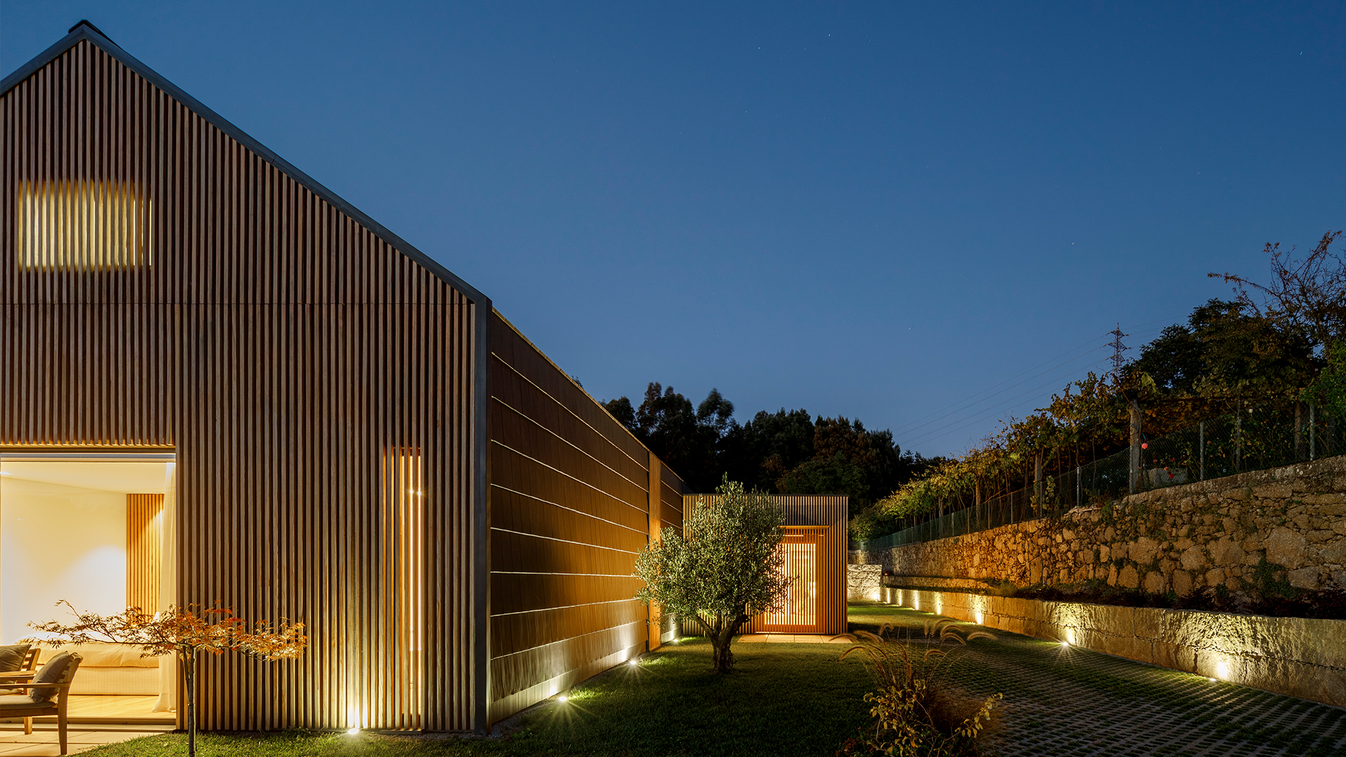 Santo Tirso house